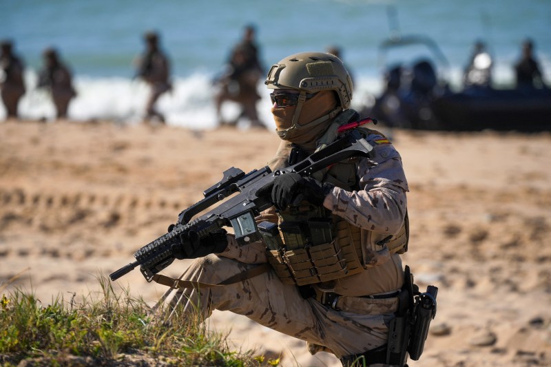 Spania direcționează 2 miliarde de euro în plus pentru apărare