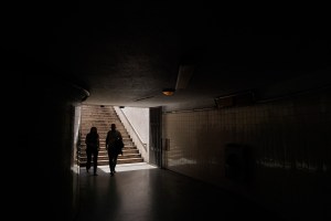 O stație de metrou din Lisabona în timpul penei de curent din 28 aprilie 2025. Foto: Stringer / Anadolu/ABACAPRESS.COM