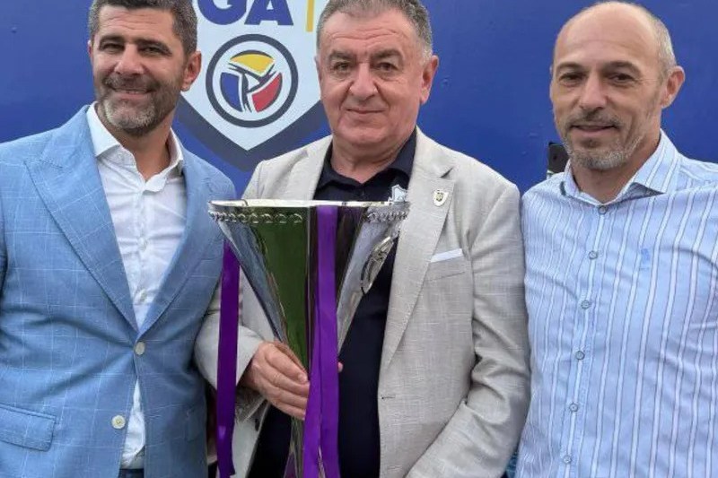 Un primar PSD își atacă oamenii pe care îi finanțează după ce aceștia i-au jignit pe votanții lui Nicușor Dan