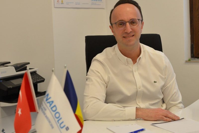 Prof. dr. Ilker Tinay, Anadolu Medical Center: „Între 15 și 20% din pacienți au primit un diagnostic diferit atunci când au fost reevaluați în patologie. Este un procent enorm”. În ce boli se impune obținerea unei a doua opinii medicale