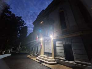 Sediul PSD duminică seara la anunțarea rezultatelor exit-poll-urilor alegerilor prezidențiale 2025. Foto: HotNews