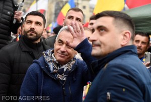 Călin Georgescu și George Simion la protestul AUR din Piața Victoriei, 1 martie 2025. Foto: Cristian Nistor / Agerpres