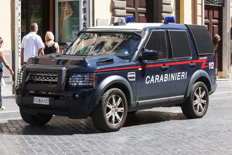 Vasilica, o româncă de 35 de ani, a fost găsită moartă cu un cuțit înfipt în spate, în Italia. Fostul ei soț s-a predat imediat, dar ipotezele inițiale ale poliției arată alte scenarii