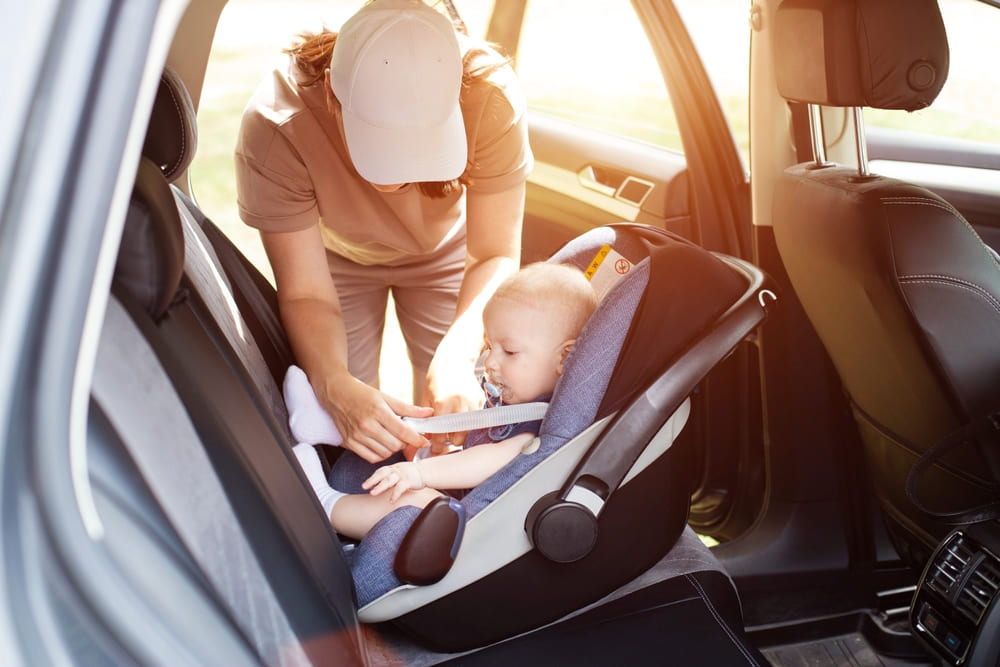 Cele mai importante criterii de selecție pentru un scaun auto sigur pentru bebeluș