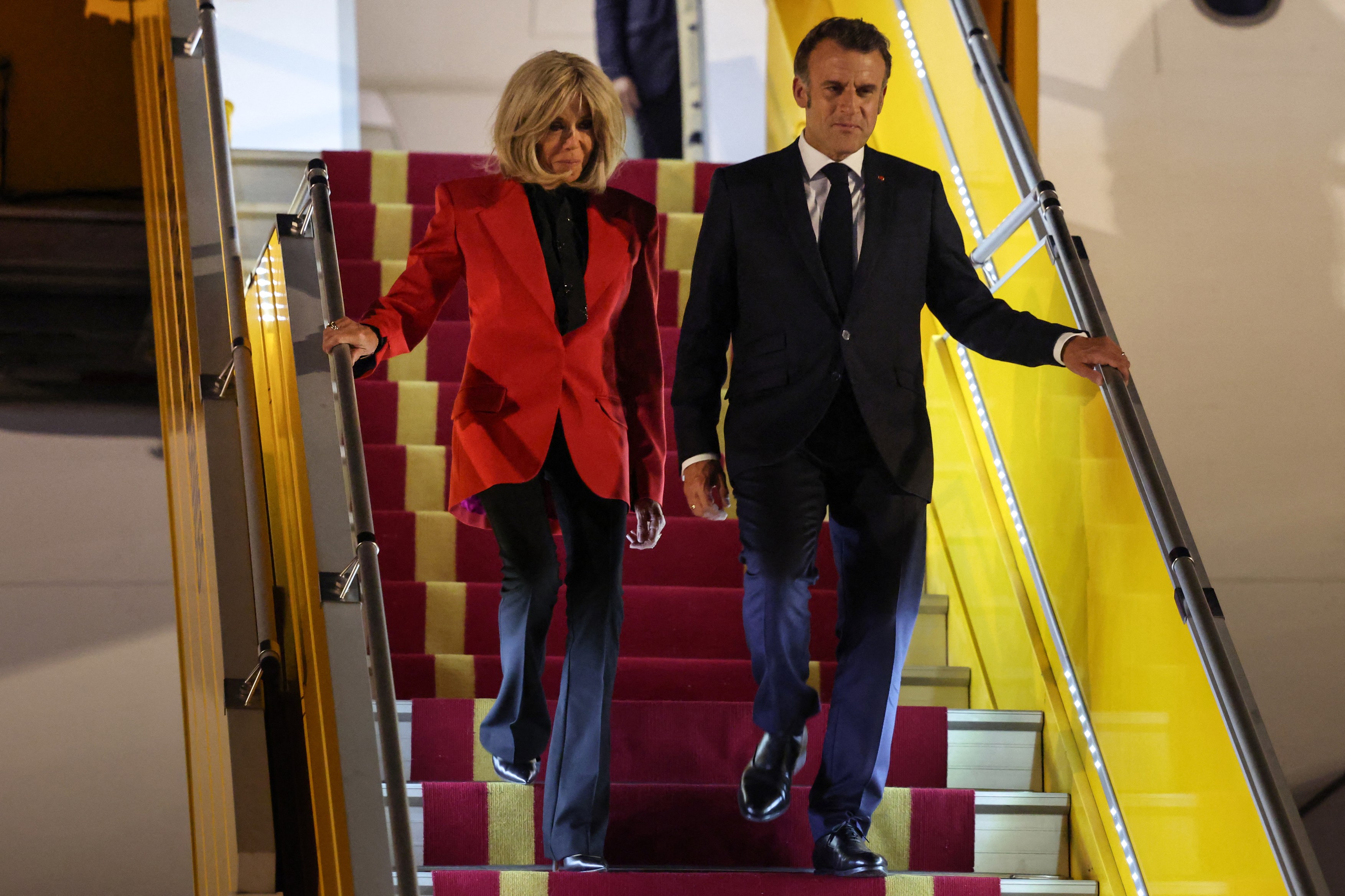 Emmanuel și Brigitte Macron dau în judecată pe Candace Owens