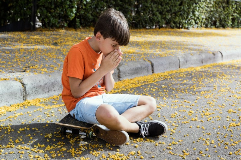 A aștepta agravarea simptomelor pentru a începe tratamentul alergiei este o greșeală frecventă. Tratamentul trebuie să înceapă preventiv, îndată ce a început și sezonul alergenului. FOTO: Shutterstock