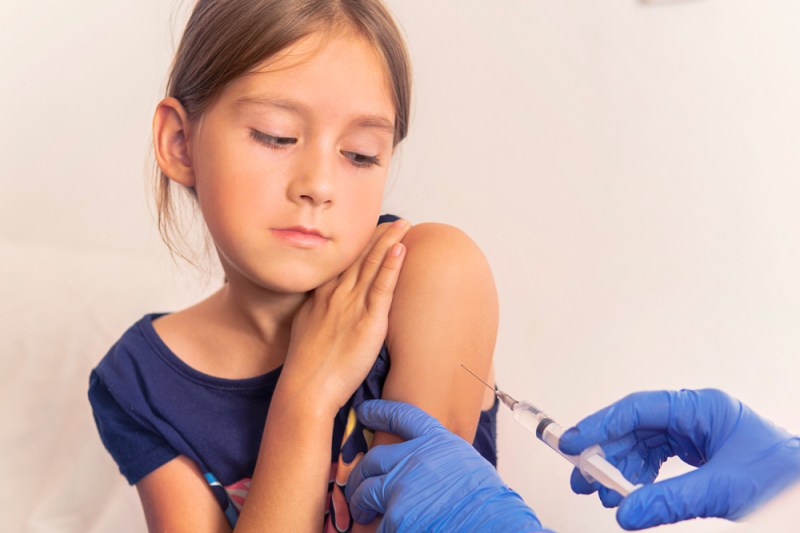 Vaccinarea împotriva HPV este recomandată între 9 și 12 ani. Foto: Shutterstock