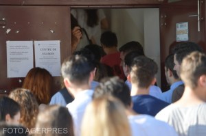 Examen de bacalaureat. Foto: Cristian Nistor / Agerpres