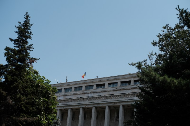 Ce este recesiunea tehnică. Cum resimte o familie și mai ales cum se iese din ea. Cazuri recente din UE