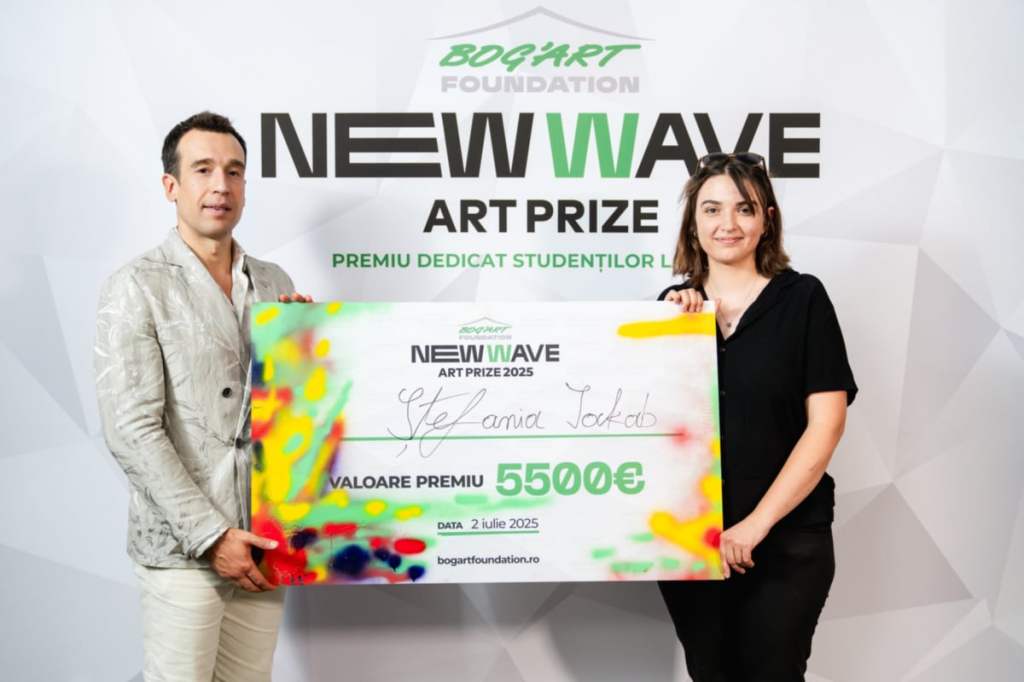 Finala NEW WAVE Art Prize: Fundația Bog’Art a oferit premiul de 5500 euro unei studente la arte din Timișoara