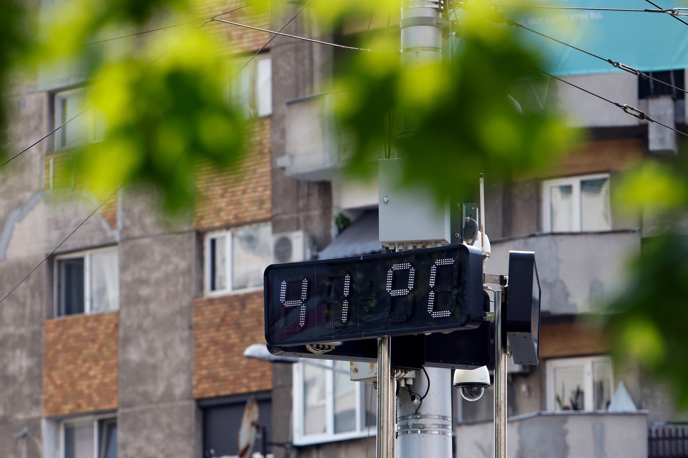 HotNews.ro - Știri Non Stop. Citește doar ceea ce merită.