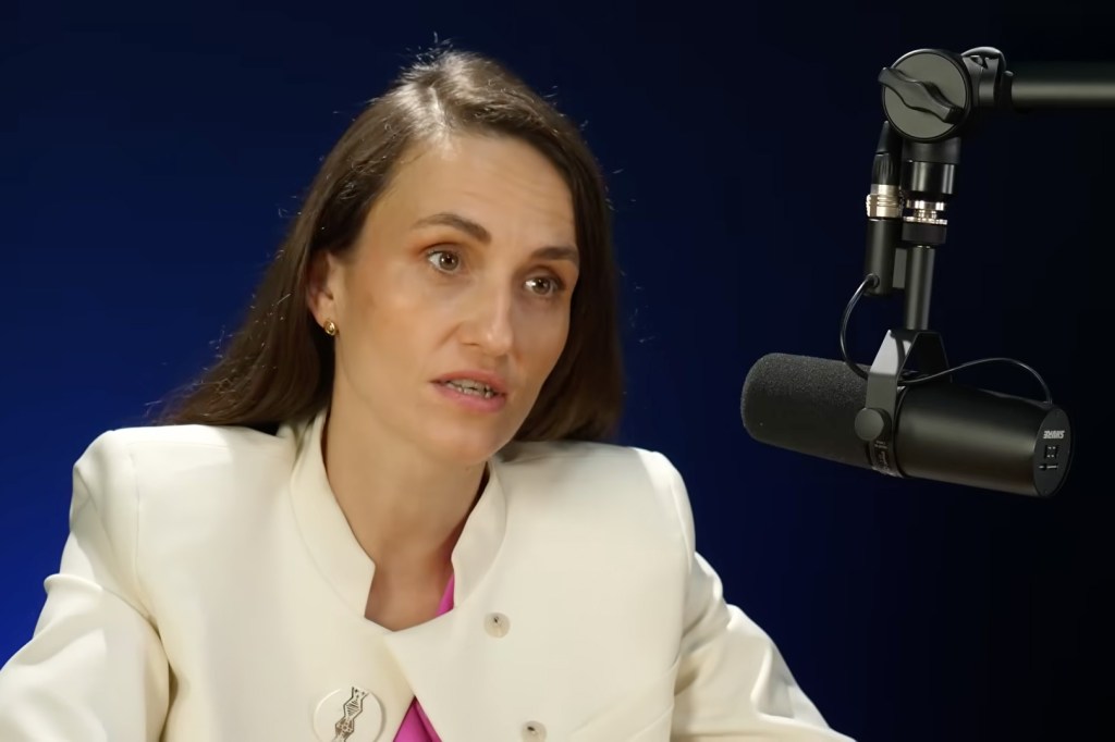 Oana Țoiu, în interviu în studioul Hotnews