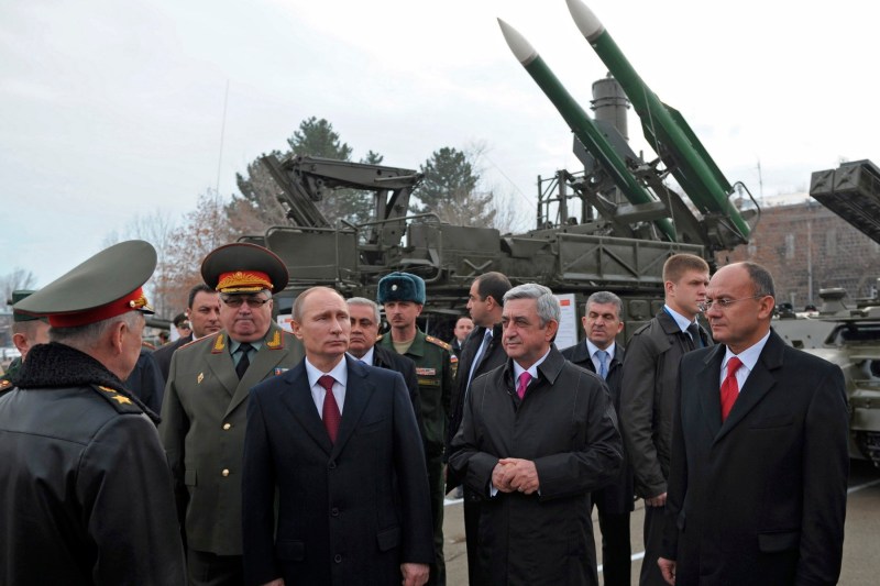 Rușii trimit militari din 4 armate combinate în țara care sfidează Moscova și se apropie de UE. Ordinul dat, interceptat de spionajul militar ucrainean