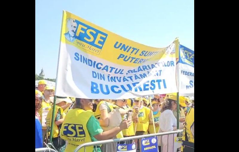 Apel pentru boicotarea începutului de an școlar. Două federații sindicale denunță creșterea normei de predare și scăderea veniturilor cadrelor didactice