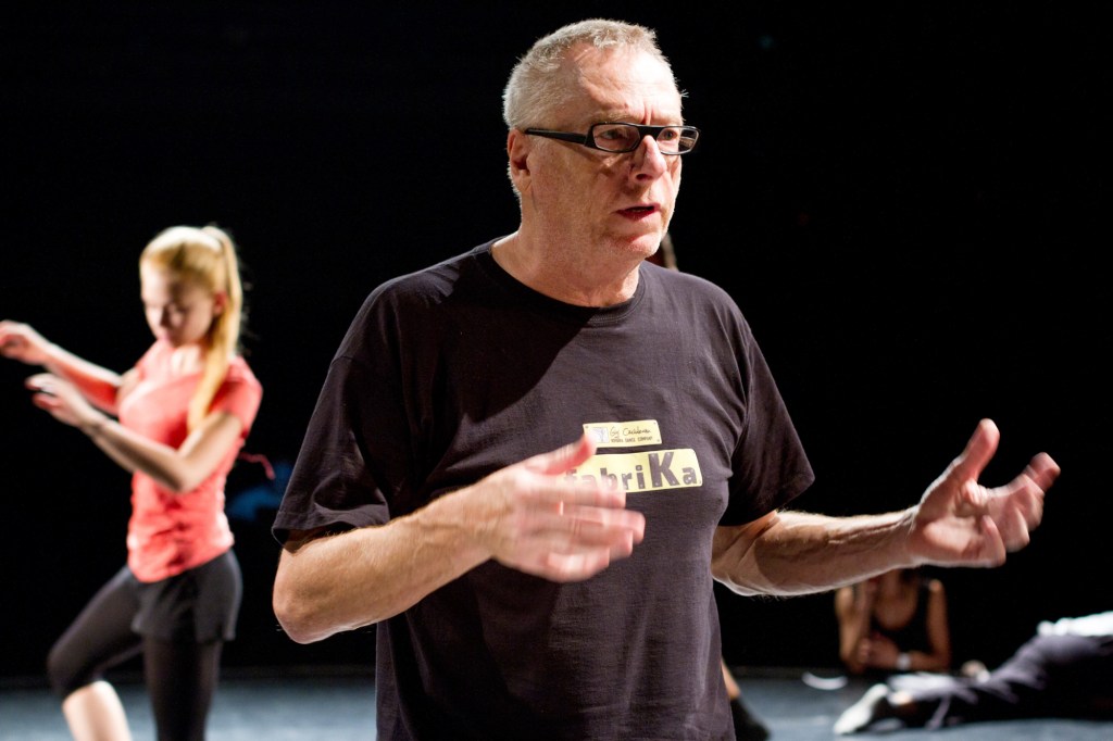 Repetiția pentru spectacolul „Un minut de dans sau Uf!”, în coregrafia lui Gigi Căciuleanu, susținut în cadrul Festivalului Internațional „George Enescu”.. Inquam Photos / Alexandra Pandrea