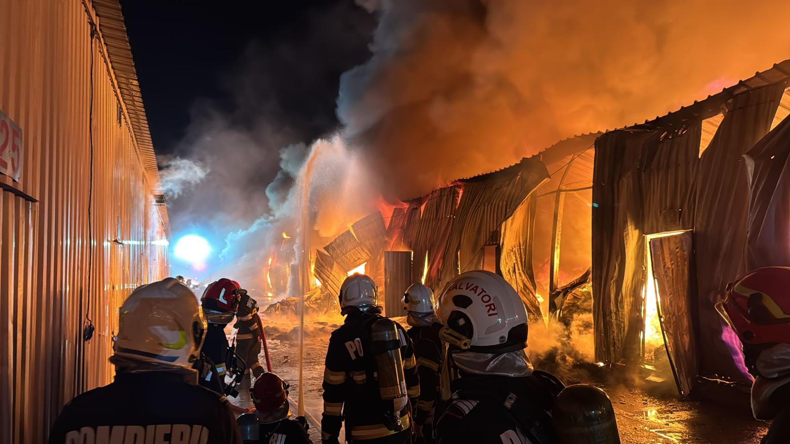 Star Princess Incendiu Pompierii au reușit să stingă incendiul de la depozitul Antrefrig din ...