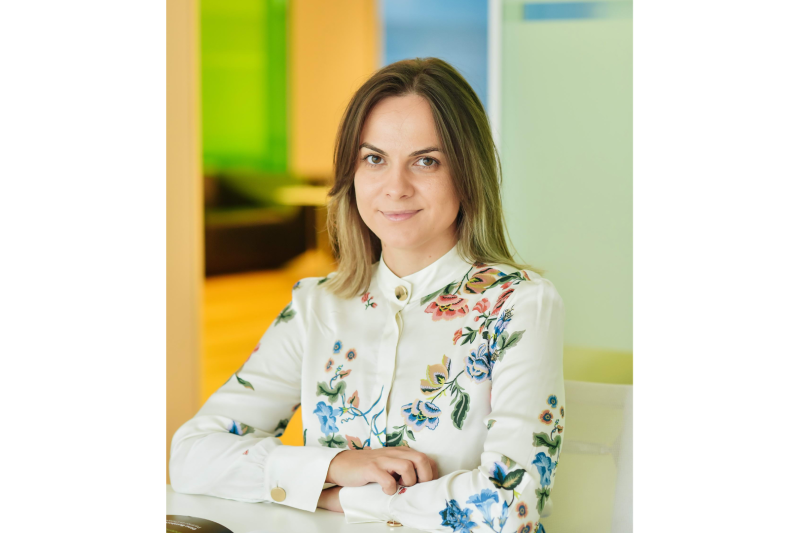 Studiu Deloitte: 75% dintre părinți consideră prețul mai important decât brandul în cazul produselor necesare pentru începerea anului școlar