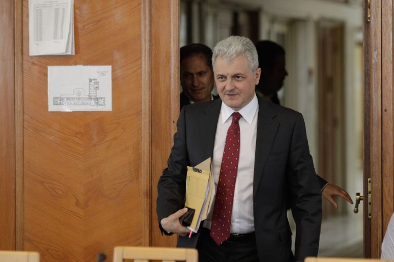 Un fost parlamentar apropiat de AUR și-a lansat partid: „Ordine, Onoare și Bunăstare” / Cine e Radu Ghidău