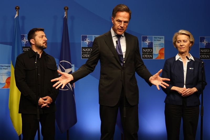 Europa și NATO fac scut în jurul Ucrainei. La întâlnirea de luni cu Trump vor merge și Rutte și Von der Leyen, plus cinci lideri europeni