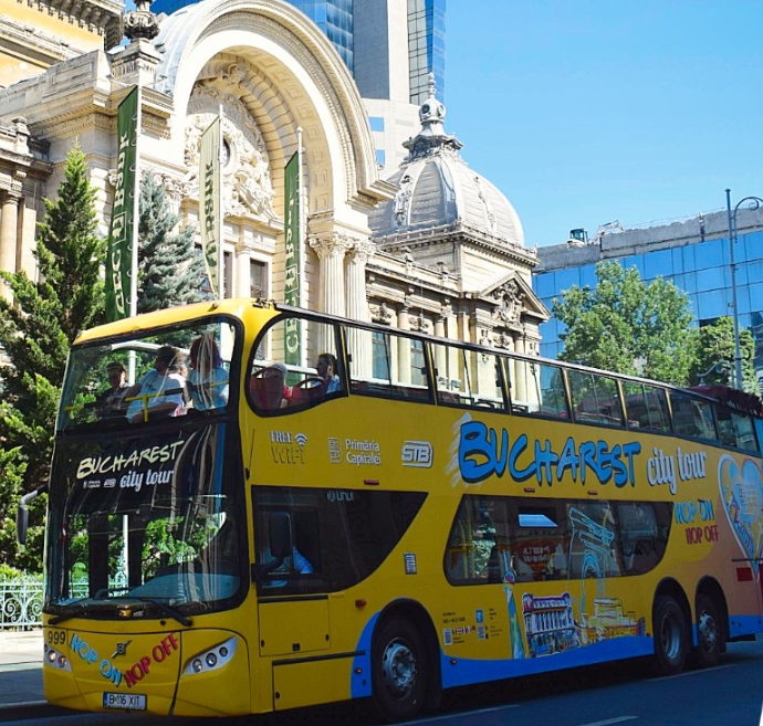 Autobuzele turistice din București revin în circulație. Tarif promoțional timp de o lună