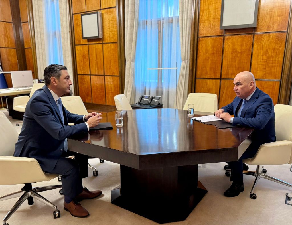 Premierul Bolojan și procurorul general, Alex Florența, întâlnire la Guvern pe tema reformei pensiilor magistraților. Foto: Guvernul României