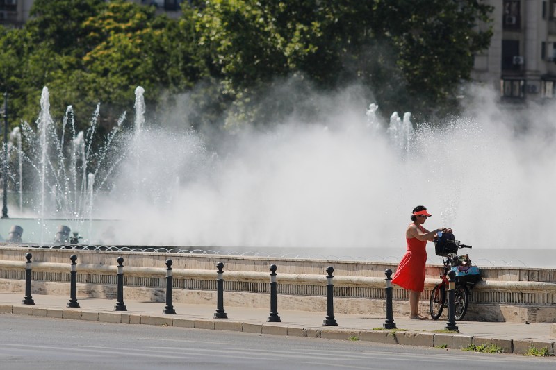 Weekend trending în București, 16-17 august: petreceri all night long, pintxos balcanici, muzică grecească și bagels ca la New York