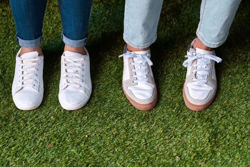 Ce pantofi de damă sunt perfecți pentru sfârșitul verii?