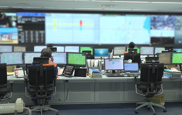 VIDEO Camerele de bord ale autobuzelor și taxiurilor, cea mai nouă metodă de supraveghere publică