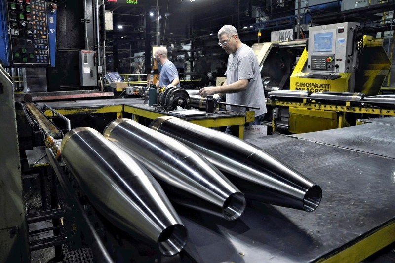 În inima industriei globale de armament: Cine sunt cei mai mari vânzători de armament și care este locul României în comerțul cu arme