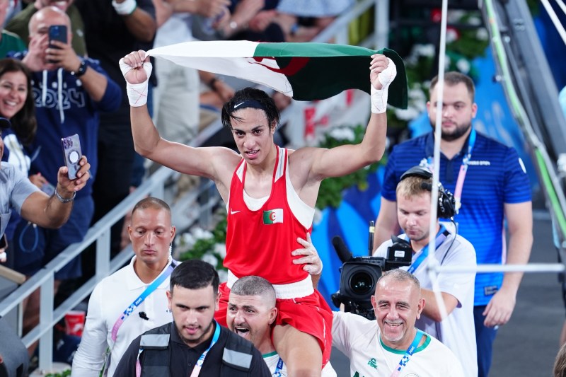 Test PCR obligatoriu, de scanare genetică. Noul for mondial al boxului impune noua condiție atât pentru bărbați, cât și pentru femei