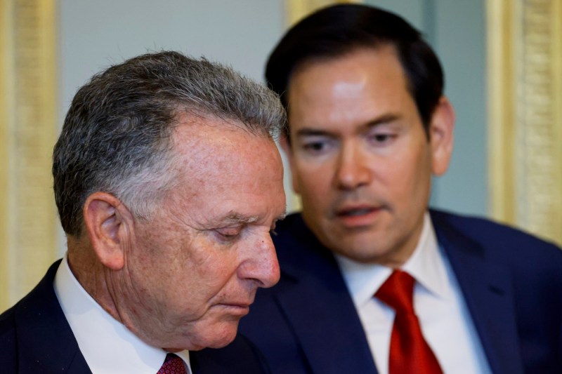 Garanțiile de securitate pentru Ucraina, o mare necunoscută la Kiev. Declarații aparent contradictorii la vârful administrației Trump