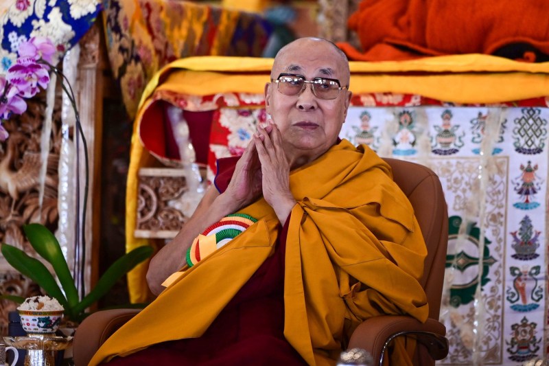 Guvernul chinez are „ultimul cuvânt” în alegerea viitorului Dalai Lama, spune un oficial tibetan
