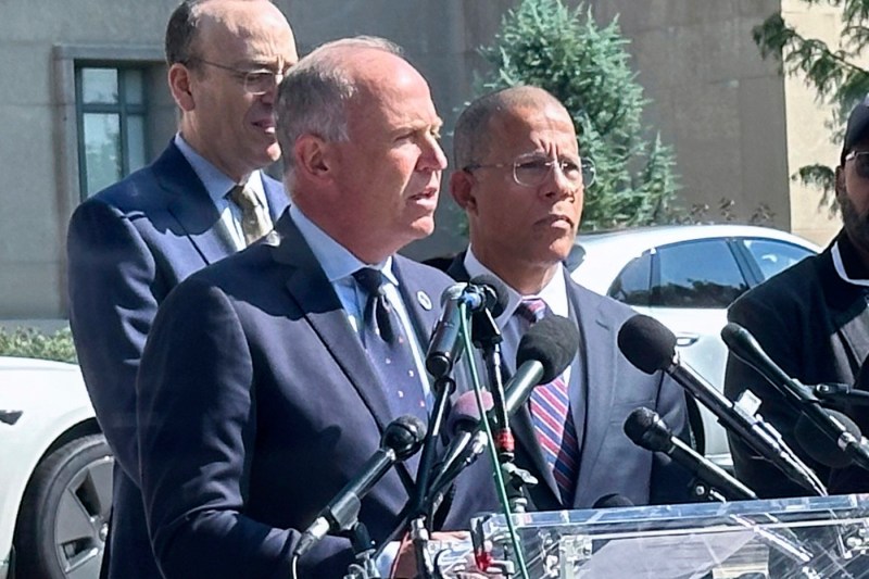 Administrația Trump, dată în judecată pentru „preluarea ostilă” a controlului poliției din Washington.  „Un afront la adresa demnității și independenței”