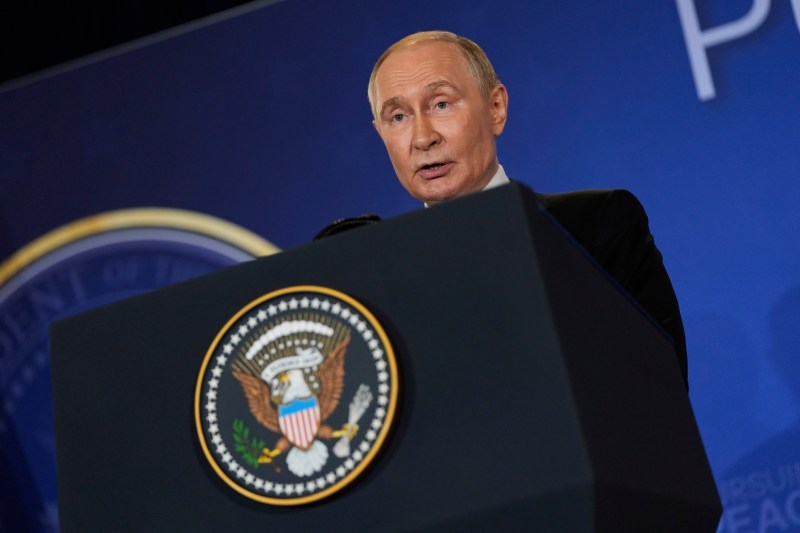 Vladimir Putin: Rusia nu a început războiul, oamenii sunt spălați pe creier de propaganda occidentală