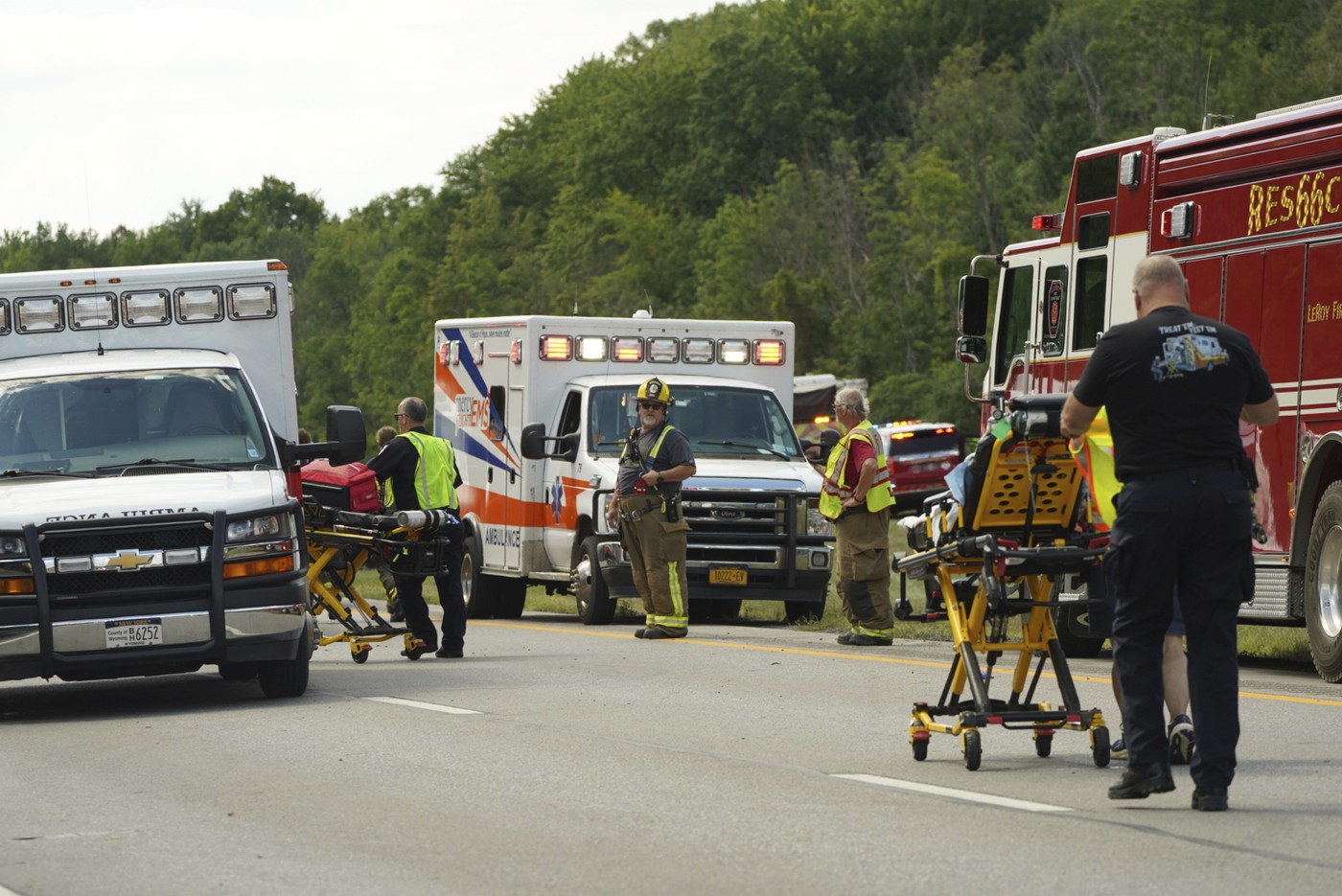 Accident grav cu autocar în New York: victime multiple