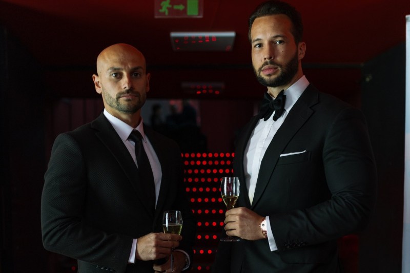 Tristan Tate alături de Alex Stanciu, profesor de fitness pe platforma fraților Tate. Foto: X / Alex Stanciu