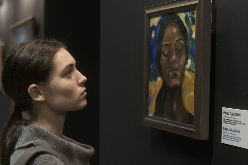 INTERVIU Peripețiile filmului românesc „Jaful Secolului” în Olanda: „În Kunsthal, în muzeul în sine nu ne-au lăsat să filmăm. Numai dacă treci prin zonă și se vorbește română, ăia se sperie”