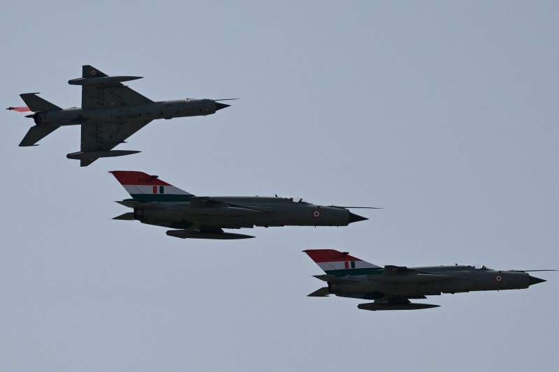 India a renunțat, după 60 de ani, la „sicriele zburătoare” care au dus la moartea a 200 de piloți