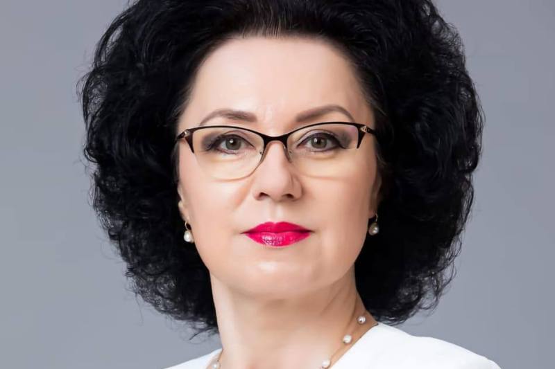 Ilie Bolojan schimbă prefecta de Iași pentru a o numi consiliera sa la Guvern în domeniul educației. Cine este Luciana Antoci
