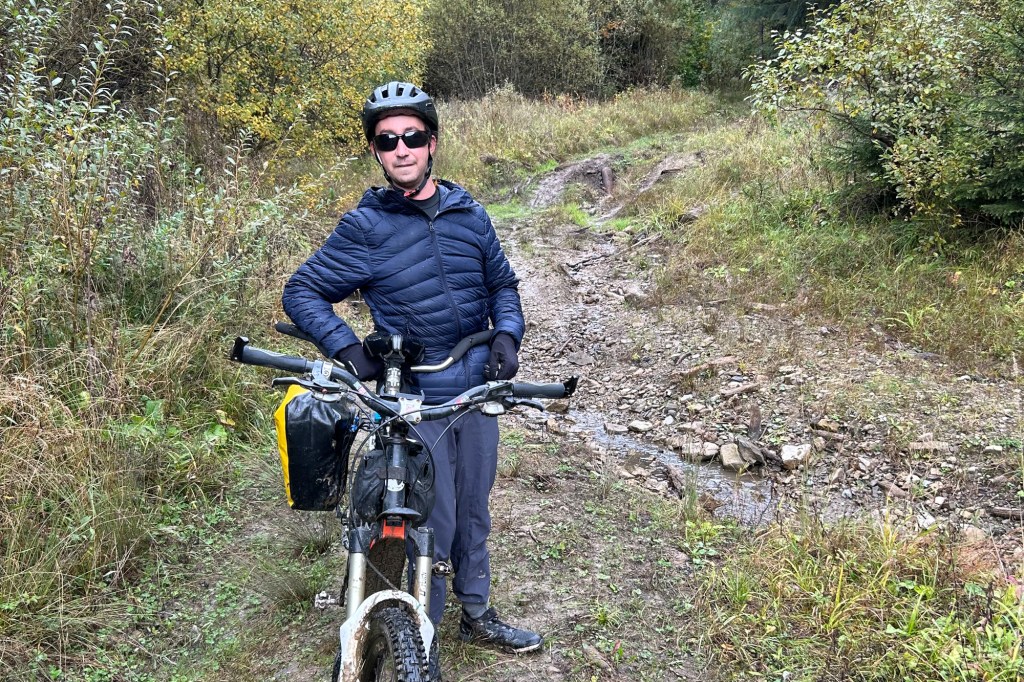 Sorin Ilie Țața pe Via Transilvanica. Foto: Arhiva personală