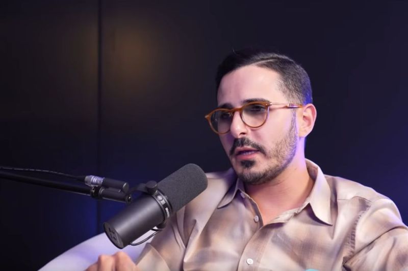 „Escrocul de pe Tinder” a fost eliberat după două luni de detenție: „Cazul a fost definitiv clasat”