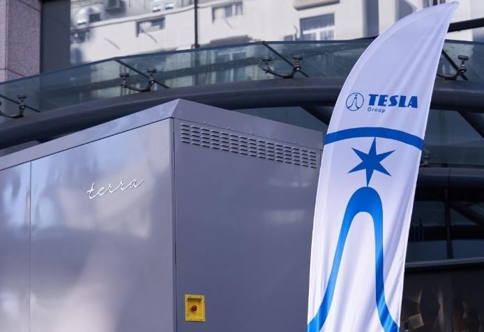 Tesla-Group.jpg