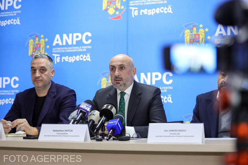 Anghel-Silviu Paul, stânga și Sebastian Ioan Hotca. Foto: Radu Tuță / Agerpres