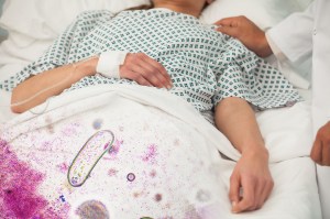 Bacterii în spital. Colaj: Ion Mateș / Hotnews. Foto: Shutterstock