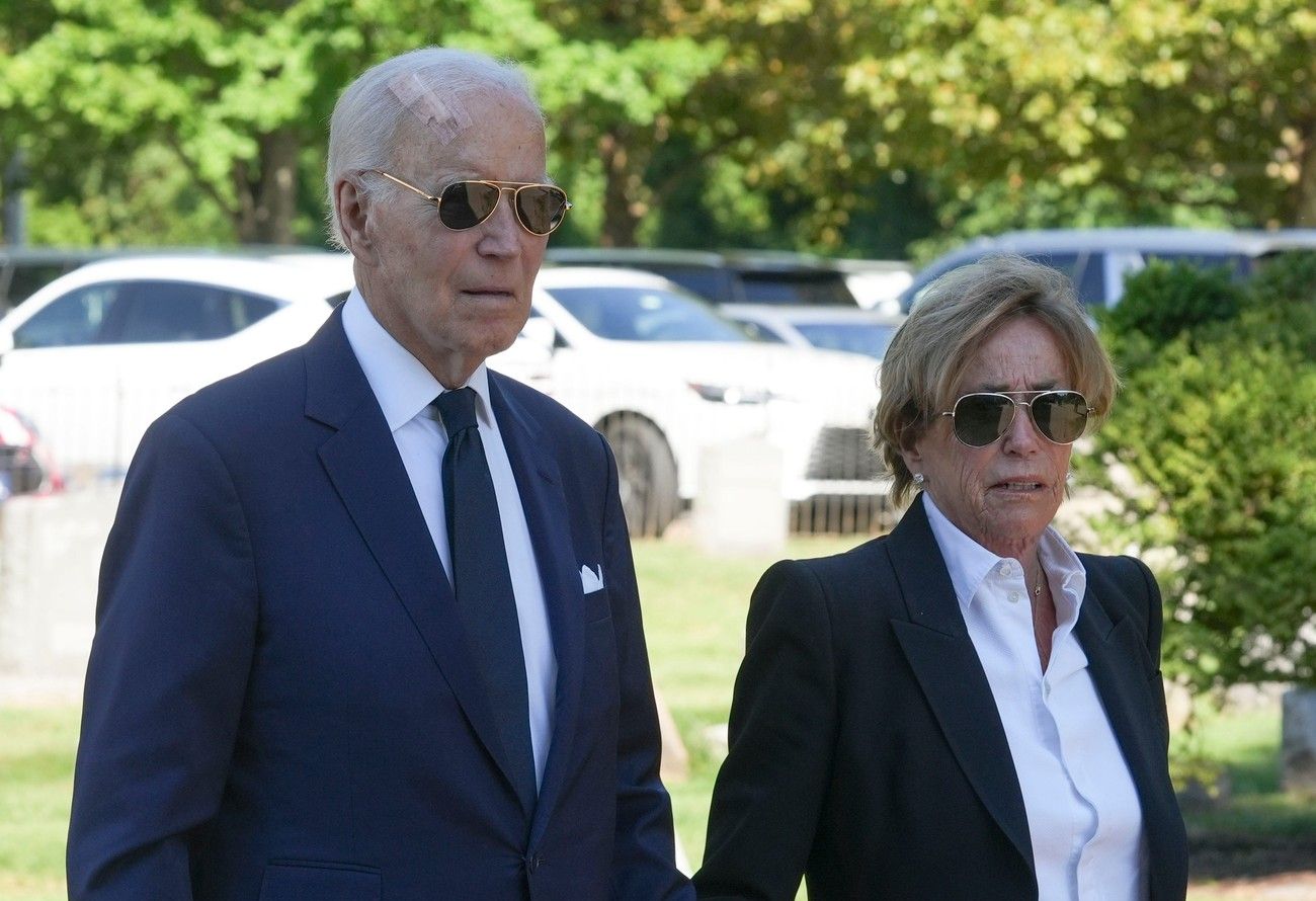 Jill Biden spune că a crezut că soțul ei „face un accident vascular cerebral” în timpul dezbaterii din 2024