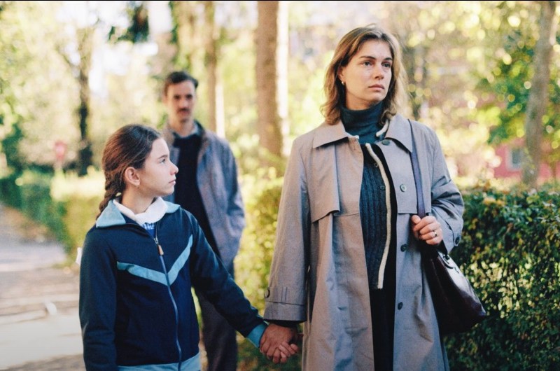 Un film românesc, proaspăt lansat la Veneția, ne arată ceva din care am putea învăța toți