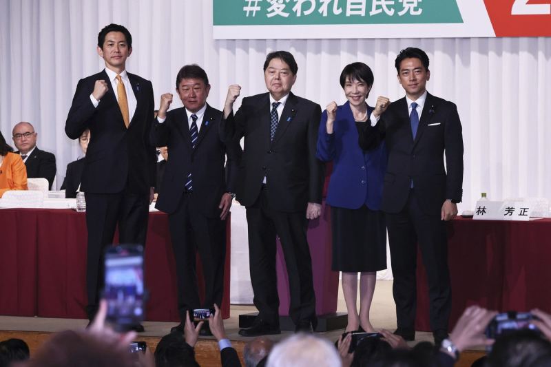 Japonia nu a mai avut vreodată un astfel de premier. Cursă neobișnuită pentru șefia uneia dintre cele mai puternice economii ale lumii