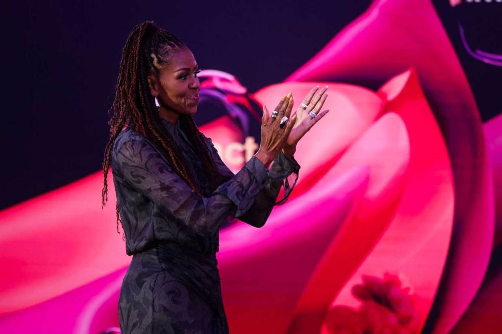 Michelle Obama a fost prezentă la Impact Bucharest, pe 18 septembrie 2025, o conferință unde a vorbit despre leadership, dar și despre rolul său de mamă și soție sau despre „moștenirea” pe care dorește să o lase generațiilor viitoare.