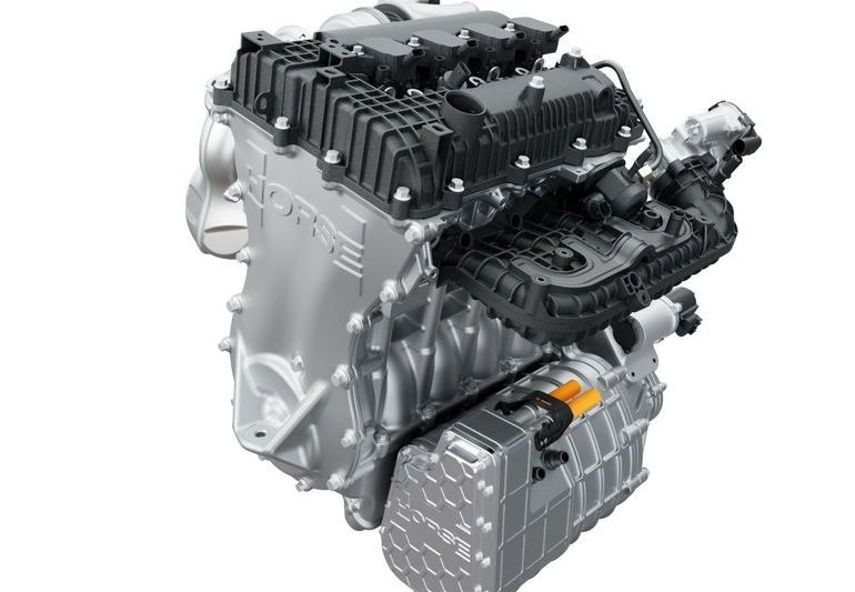 Horse, cu fabrică la Mioveni, a inventat două motoare „cât o servietă” care transformă mașinile electrice în hibride