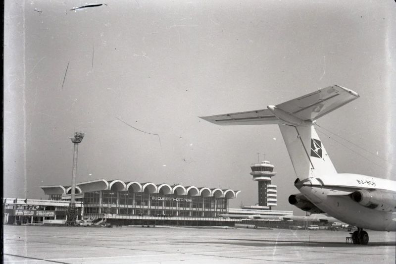 Aeroportul Otopeni, gol și retro, cum nu l-ai mai văzut. Richard Nixon a fost primit aici cu fast înainte să fie terminată construcția
